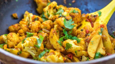 Aloo Gobi Recioe (Cauliflower potato Curry)